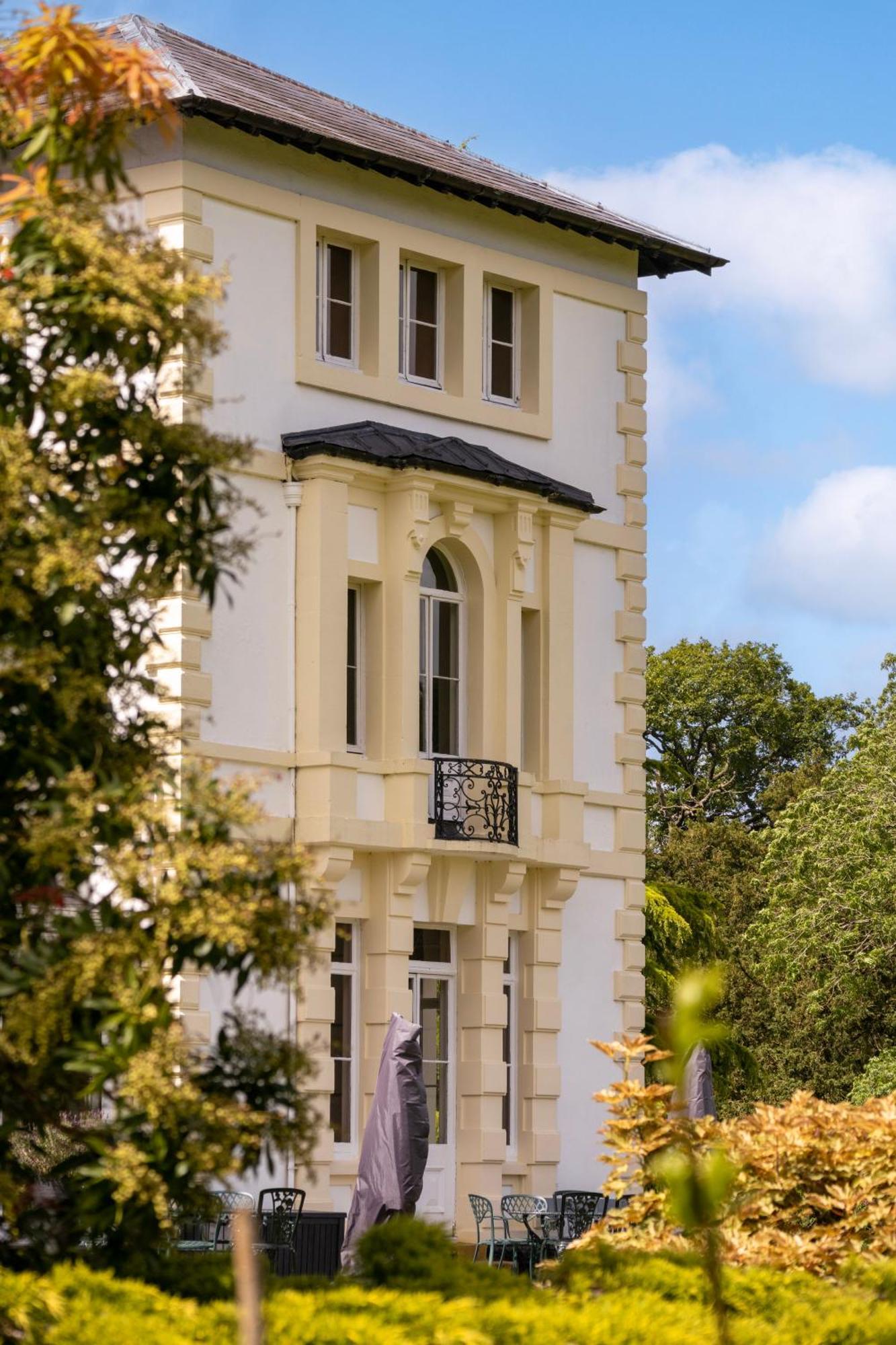 The Falcondale At Lampeter Exterior photo