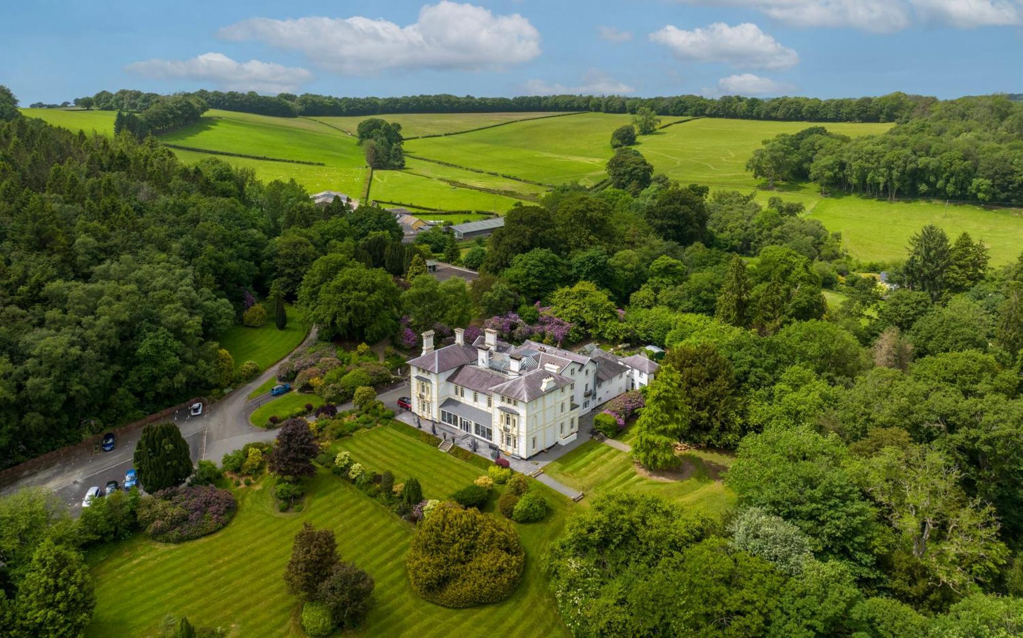 The Falcondale At Lampeter Hotel Exterior photo