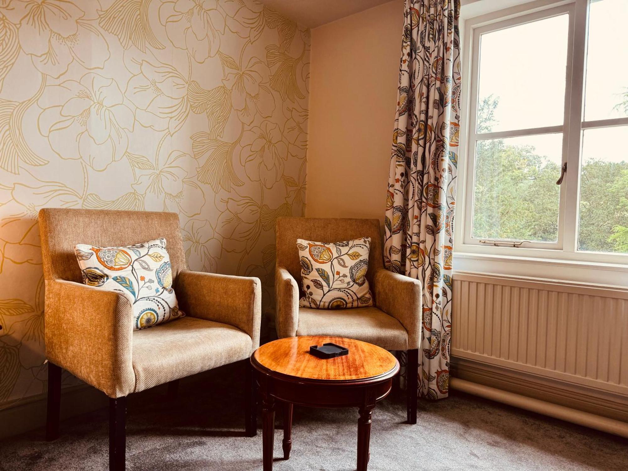 The Falcondale At Lampeter Room photo
