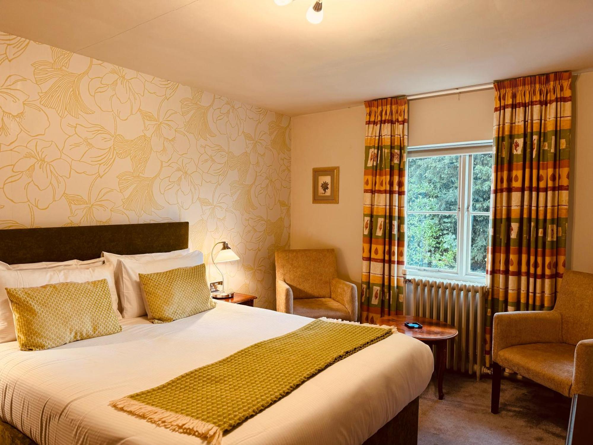 The Falcondale At Lampeter Room photo