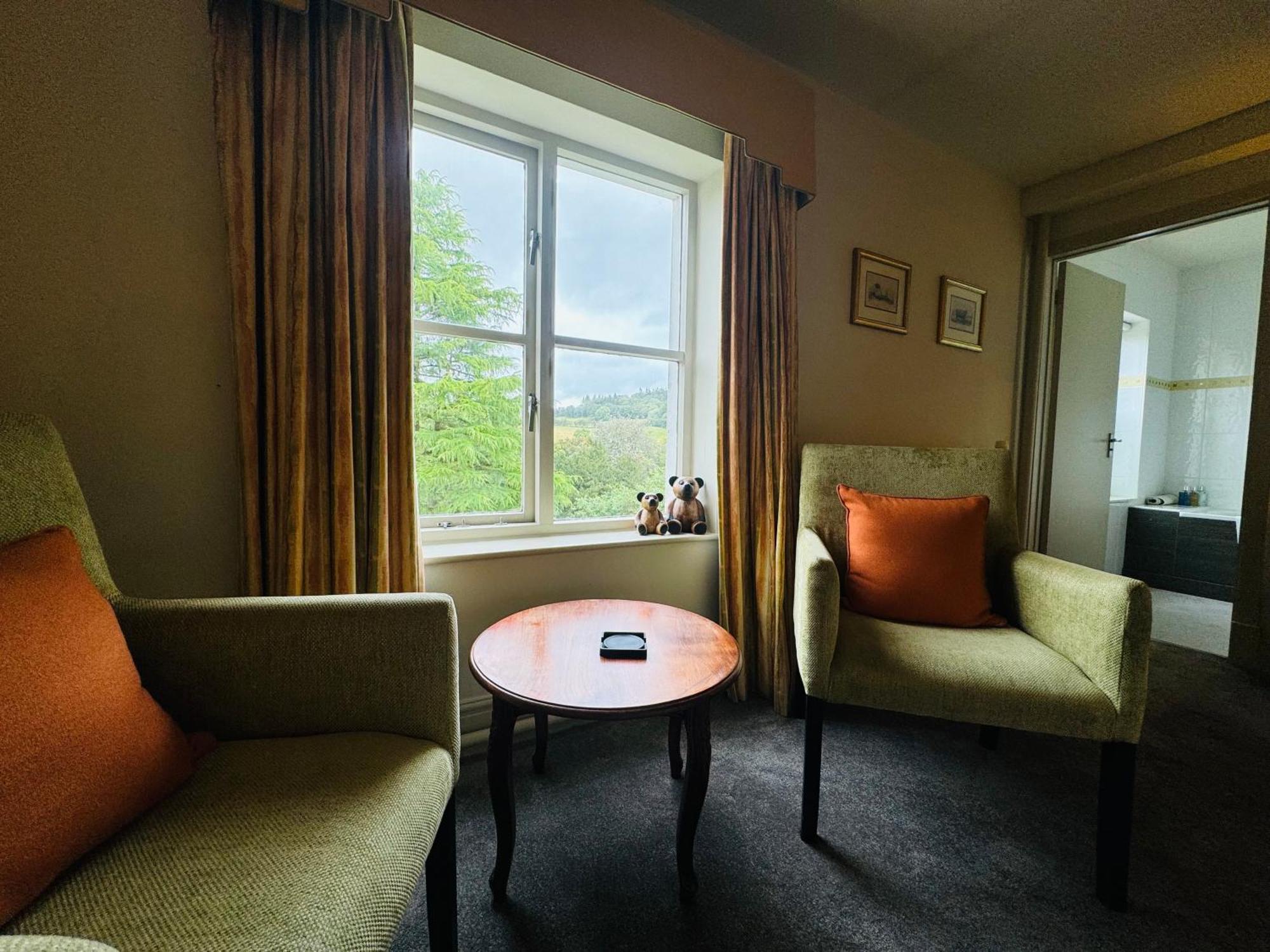 The Falcondale At Lampeter Hotel Room photo